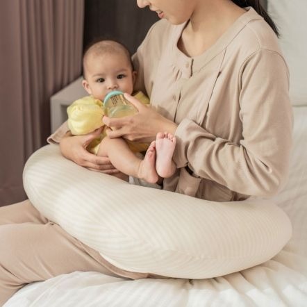 UniBABE優貝比 哺乳三用U型枕-粉色橫條（美麗人生 月子中心）-細節圖7