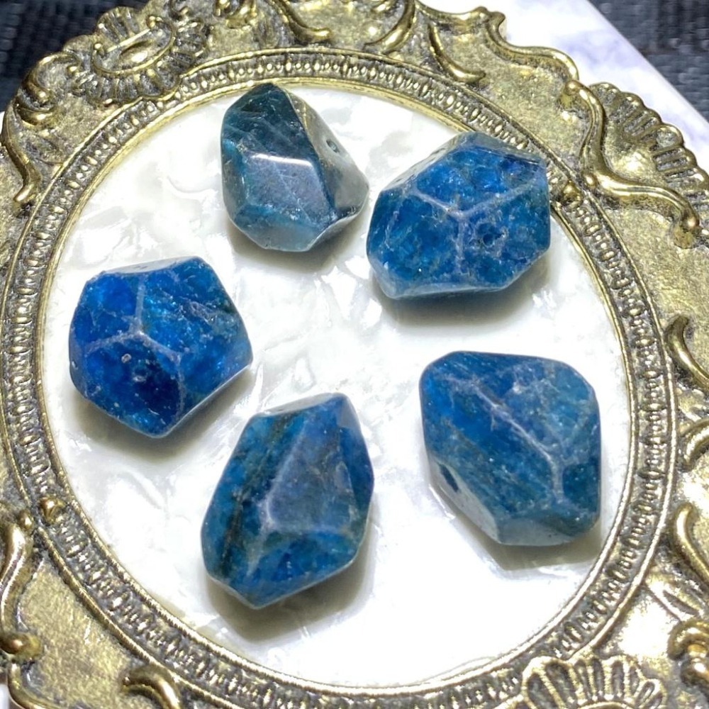 天然磷灰石隨形切面珠 橫孔 切面不規則 切角隨形珠 適合DIY手作 首飾配件DIY 天然石手作材料 單個隨機出貨-細節圖3