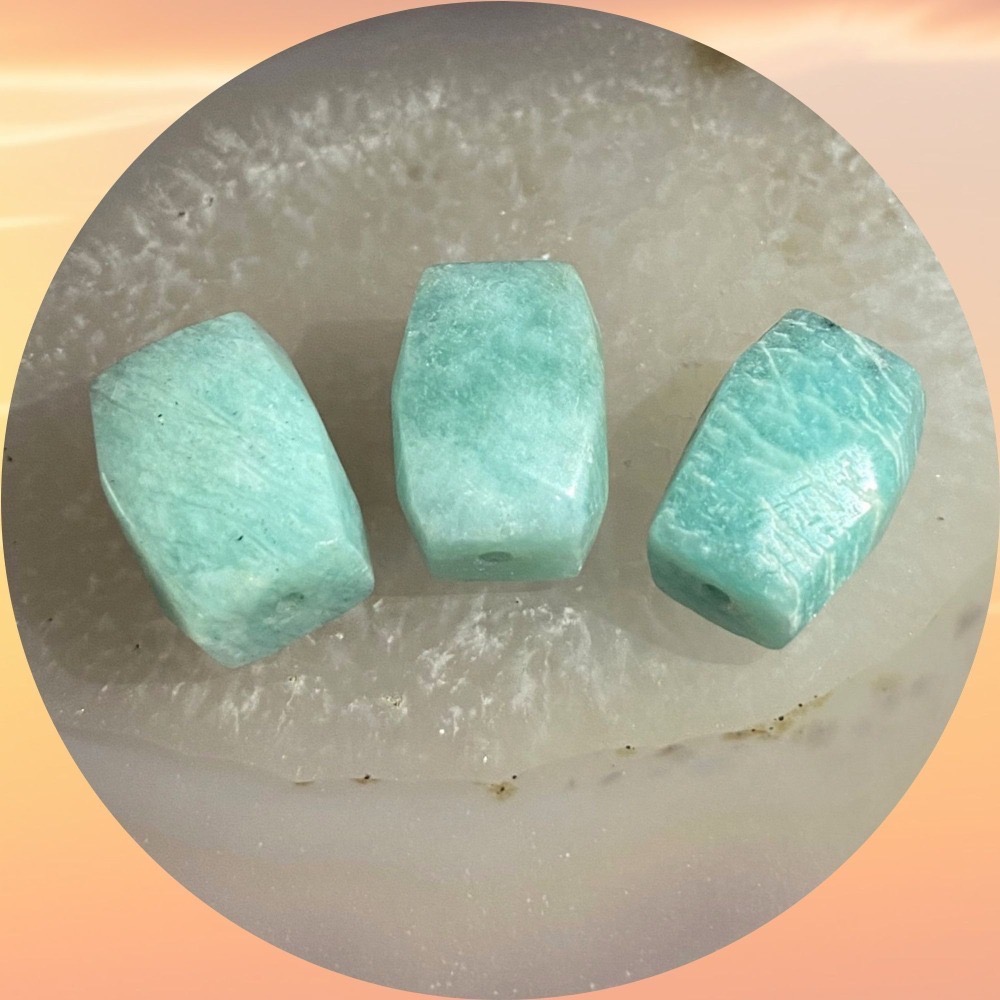 天河石隨形切面珠 直孔 桶珠 切面不規則 切角隨形珠 適合DIY手作 天然石手作材料 單個隨機出貨-細節圖2