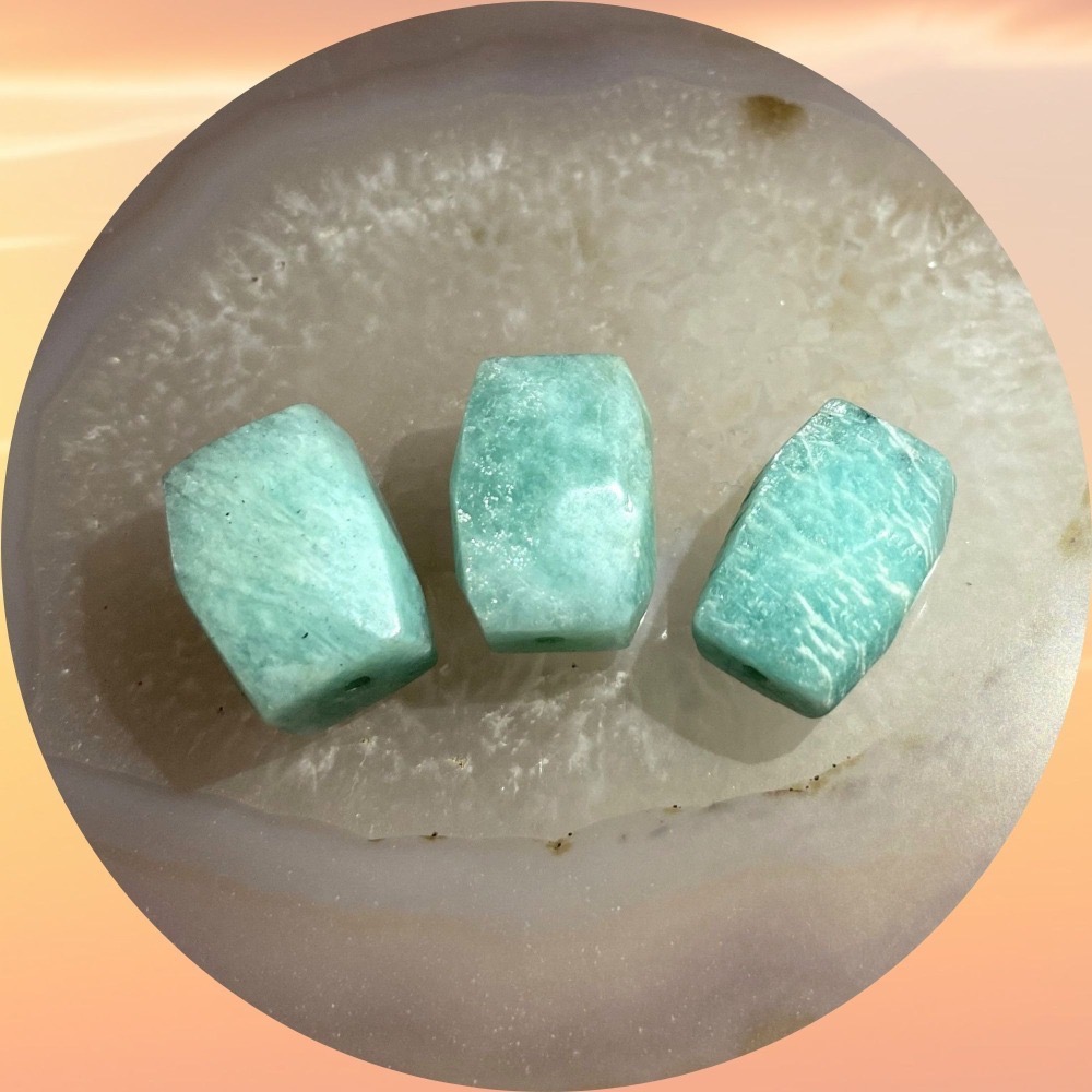 天河石隨形切面珠 直孔 桶珠 切面不規則 切角隨形珠 適合DIY手作 天然石手作材料 單個隨機出貨-細節圖4