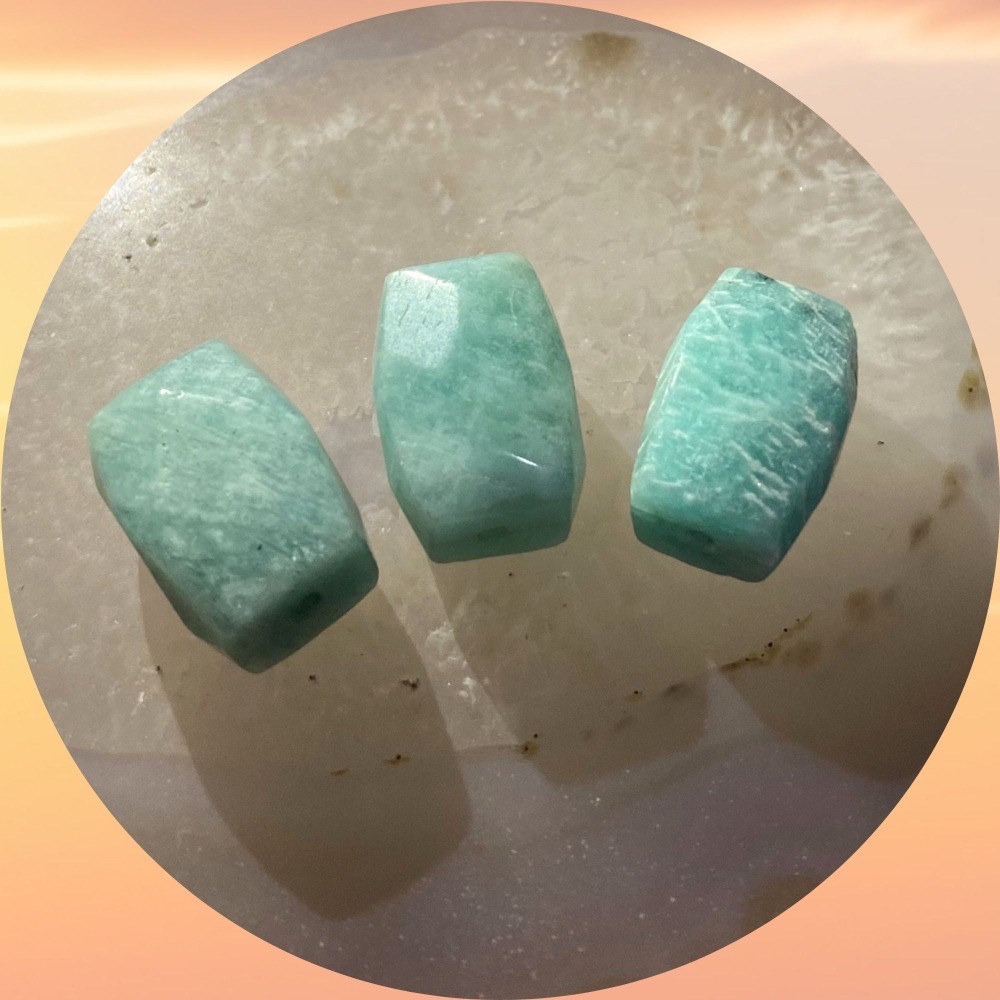 天河石隨形切面珠 直孔 桶珠 切面不規則 切角隨形珠 適合DIY手作 天然石手作材料 單個隨機出貨-細節圖5