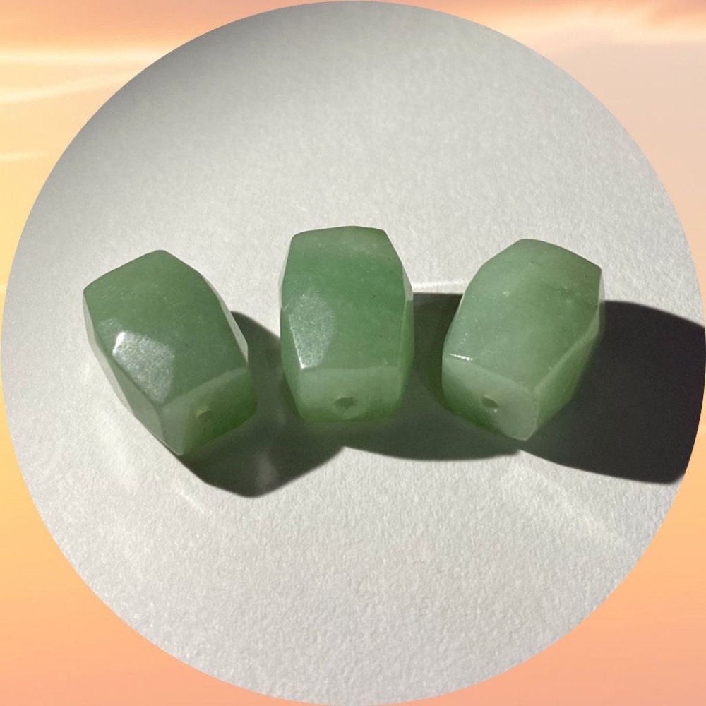 東菱玉隨形切面珠 直孔 桶珠 切面不規則 切角隨形珠 適合DIY手作 天然石手作材料 單個隨機出貨-細節圖5