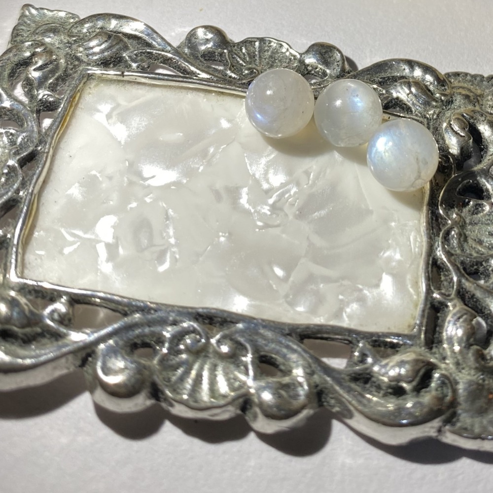 月光石 8 mm 散珠圓珠 顆顆帶光暈 直通隔珠 DIY飾品配件材料 DIY金屬編織 DIY串珠 五行水晶 單顆隨機-細節圖4