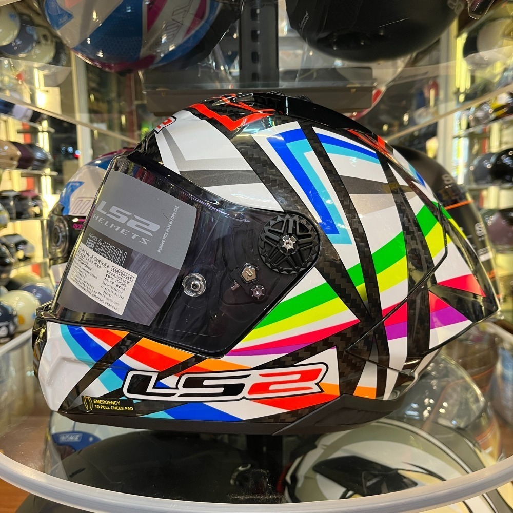 《一戴安全帽》 LS2/FF805碳纖維6K 全罩＃紅彩鑽/＃軌跡 買就送好禮三選一/頂級賽事帽/CNS加強型安規-細節圖4