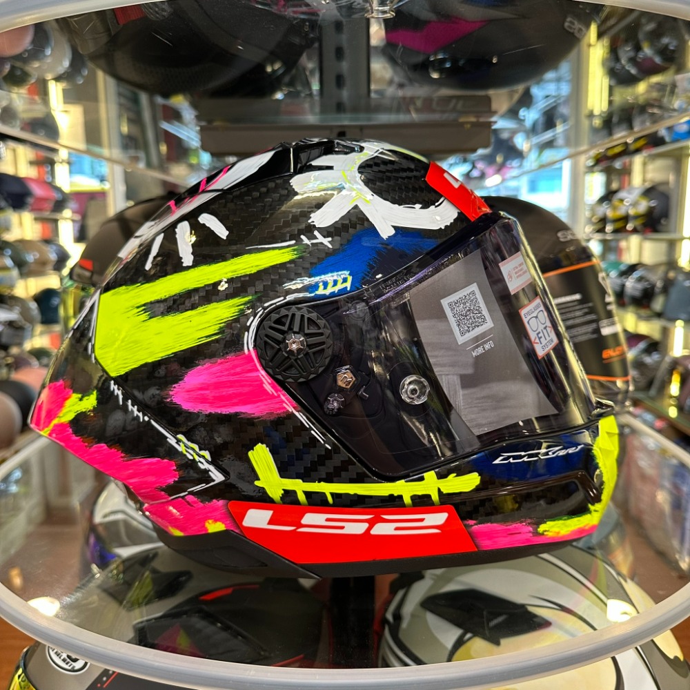 《一戴安全帽》 LS2/FF805碳纖維6K 全罩＃紅彩鑽/＃軌跡 買就送好禮三選一/頂級賽事帽/CNS加強型安規-規格圖9