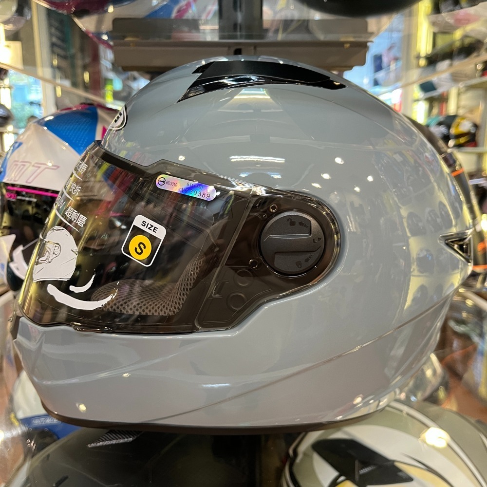 《一戴安全帽》ZEUS 瑞獅 ZS-811 #素色/#彩繪 全罩安全帽-規格圖7