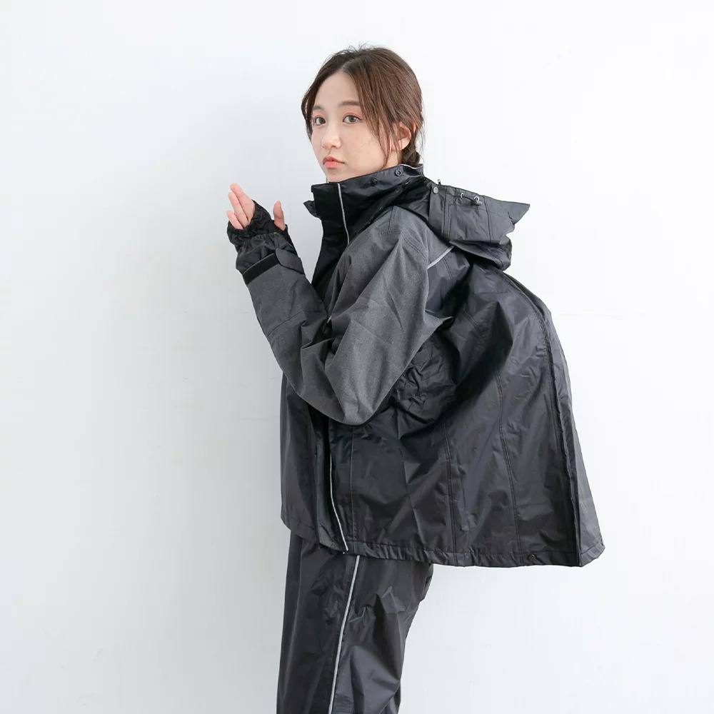 《一戴安全帽》OutPerform 奧德蒙/背包款 終結者斜開專利兩件式風雨衣-細節圖2