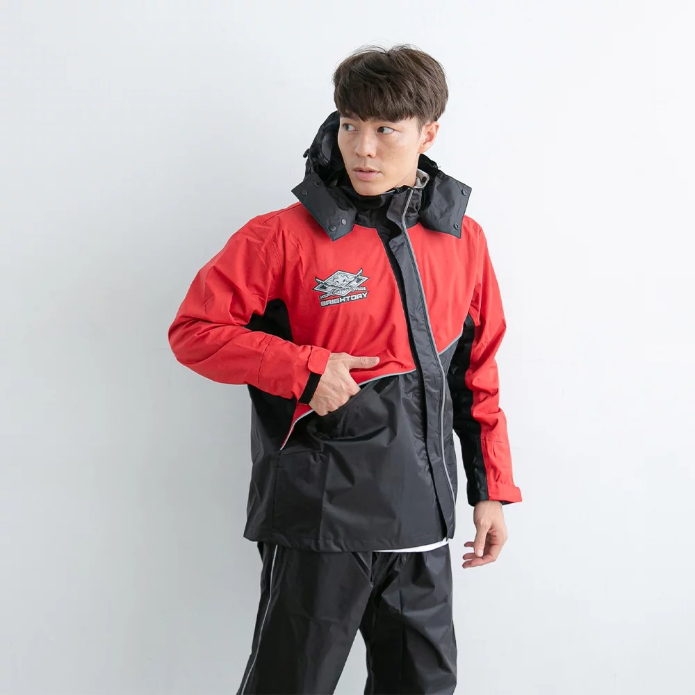 《一戴安全帽》OutPerform 奧德蒙/背包款 終結者斜開專利兩件式風雨衣-細節圖3