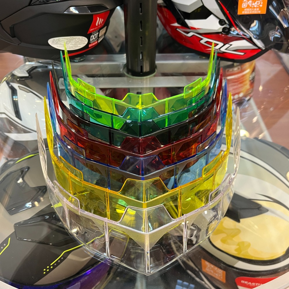 《一戴安全帽》KYT/TTC 專屬配件 鴨尾 👍共七種顏色 3D空力擾流-細節圖2