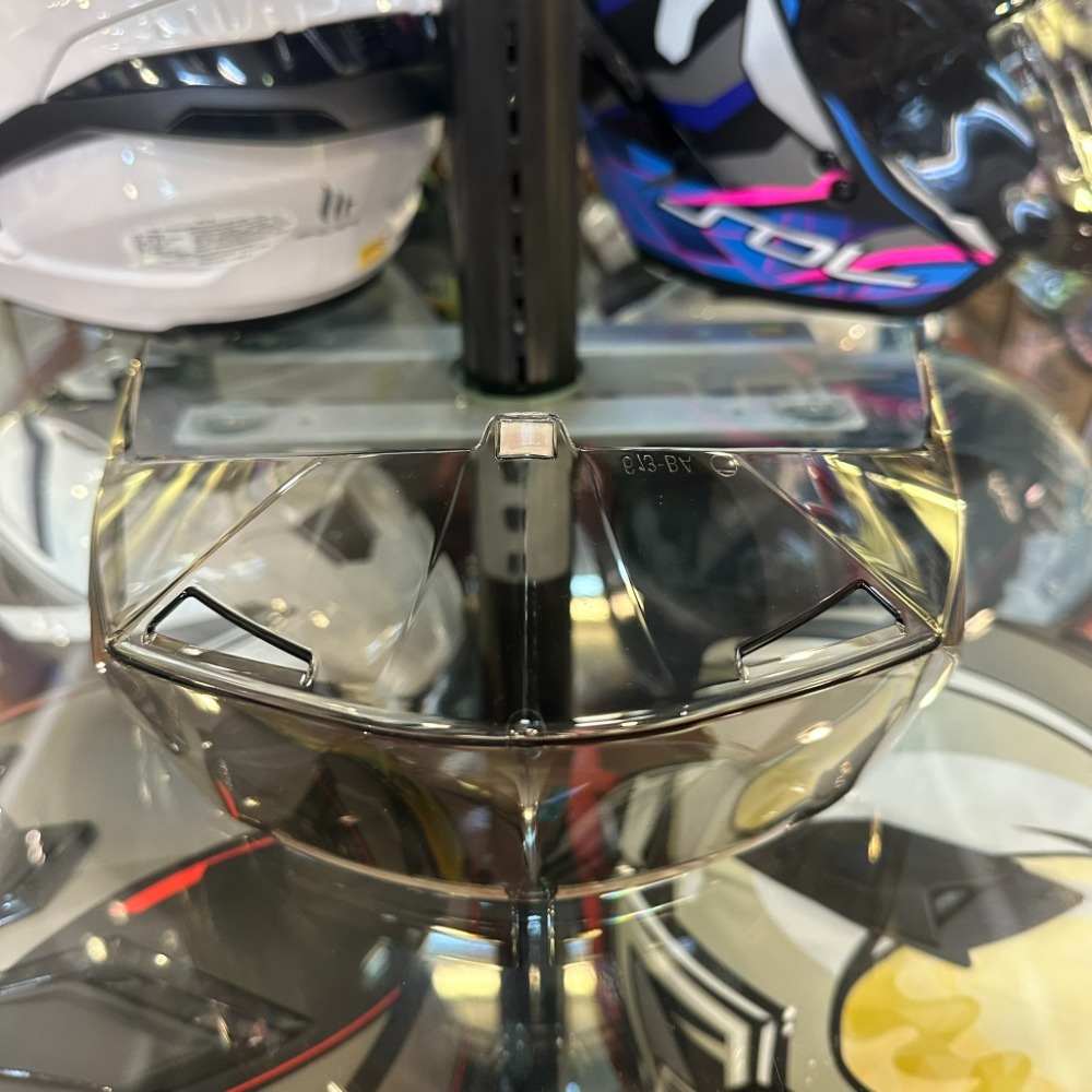 《一戴安全帽》ZEUS 瑞獅/ZS-613B 後擾流/淺黒色鏡片/電彩片/內耳襯 配件區-規格圖8