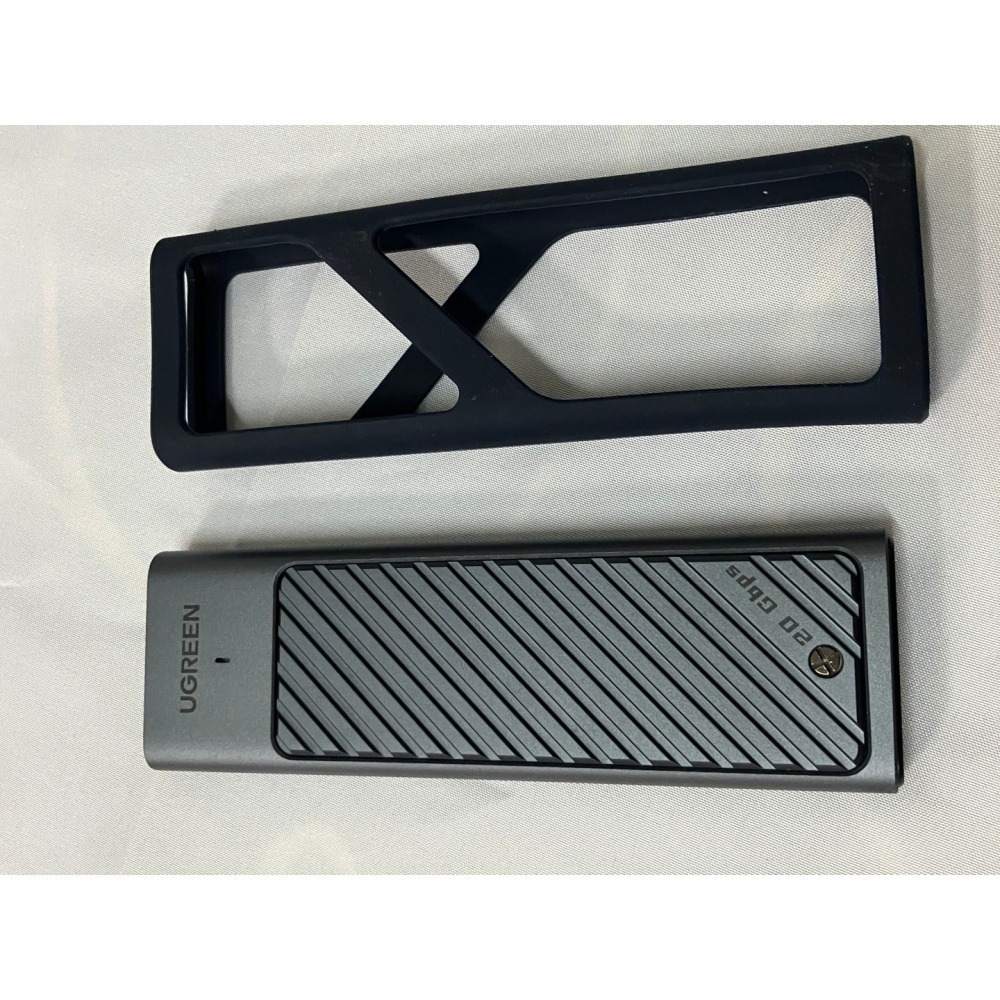 【綠聯】UGREEN 20Gbps M.2 SSD 外接盒 鋁合金 NVMe/SATA雙模式CM559 掀蓋式免抽拉-細節圖4