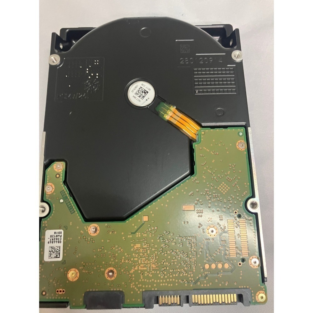 WD 威騰 HC550 16TB 二手 企業級 3.5吋 HDD硬碟 大容量 近四萬小時 512MB CMR-細節圖3