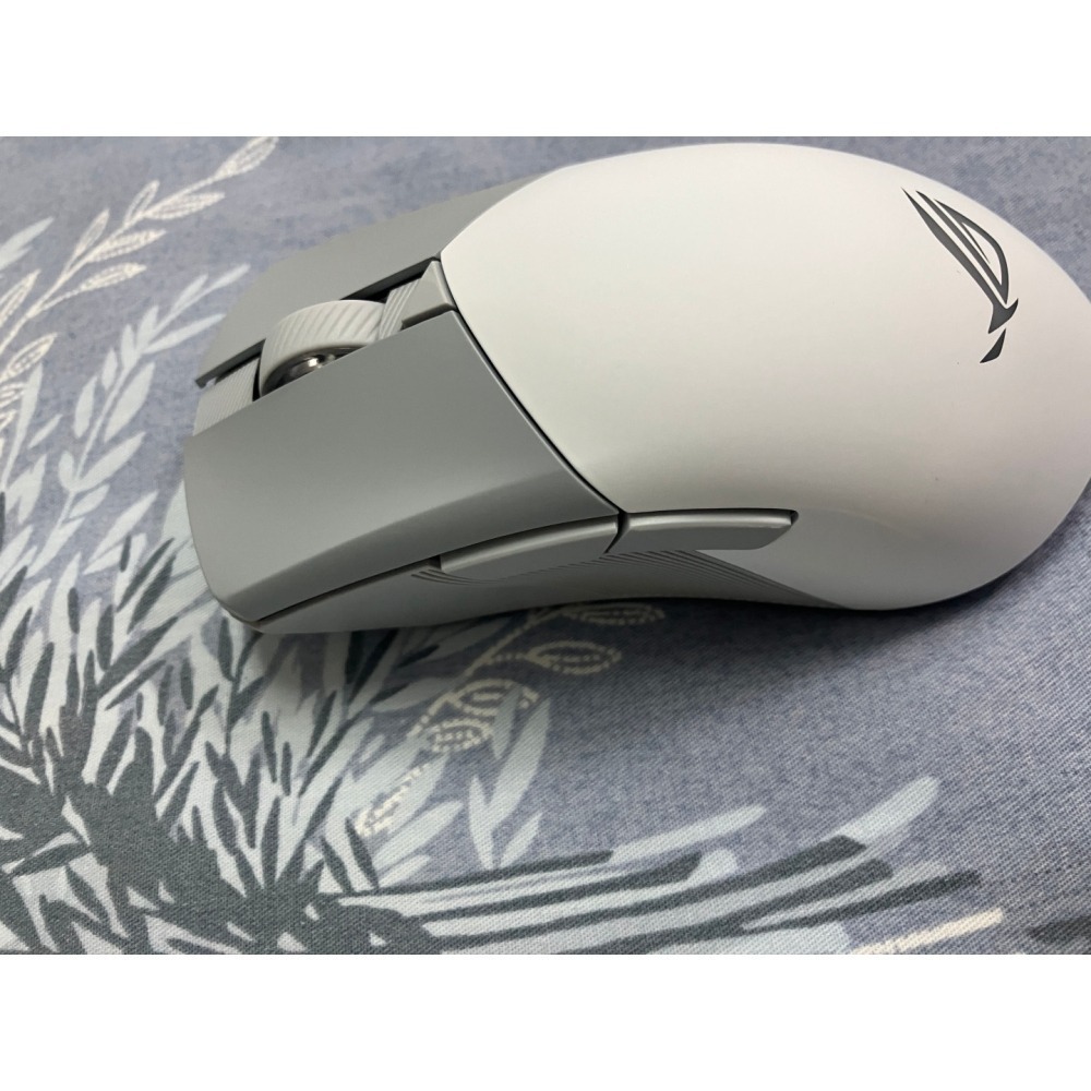 ROG 無線滑鼠 Gladius III Wireless AimPoint 二手 藍芽三模式 微動編碼器可換熱插拔-細節圖2