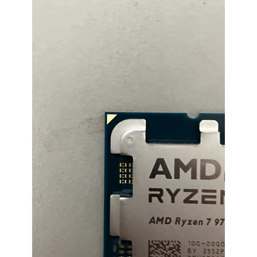 AMD Ryzen 7 9700X CPU 全新散片 | 8 核心 | Zen 5 有內顯 保固1個月-細節圖2