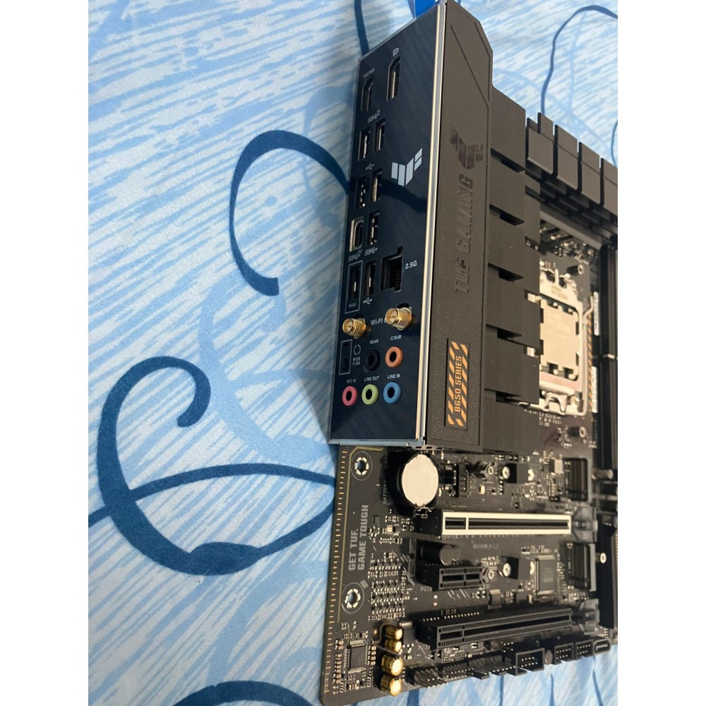 ASUS TUF GAMING B650M-PLUS WIFI 二手 主機板（AM5 / DDR5 / WiFi）-細節圖3