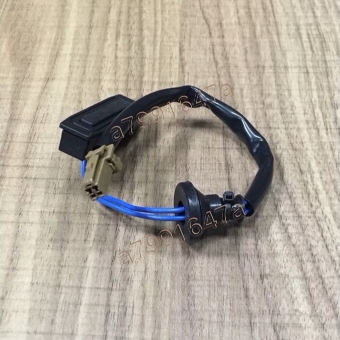 NISSAN 日產 TIIDA 06~12年 有I-KEY4線 尾門 觸碰開關 觸控開關 後蓋 後行李箱-細節圖5