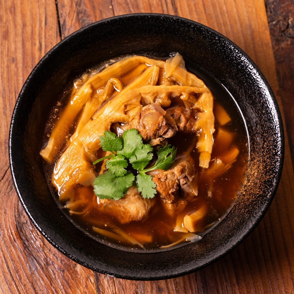 吃貨零食🍭│疲老闆 筍乾排骨 嚴選商品 滷汁 配飯 下飯 豬軟骨 筍乾 排骨 2入-細節圖4