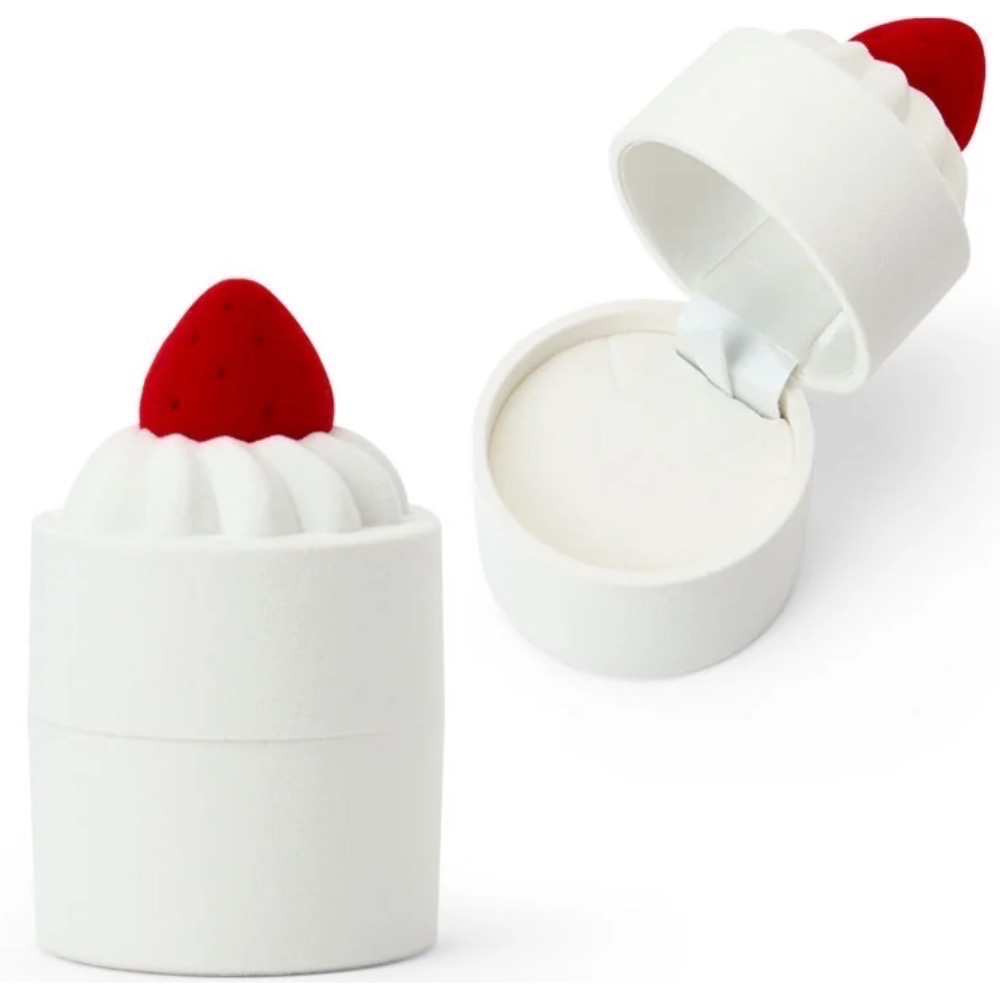 ［現貨］🍰Sanrio 草莓蛋糕Kitty大娃項鍊飾品盒組🍓-細節圖4