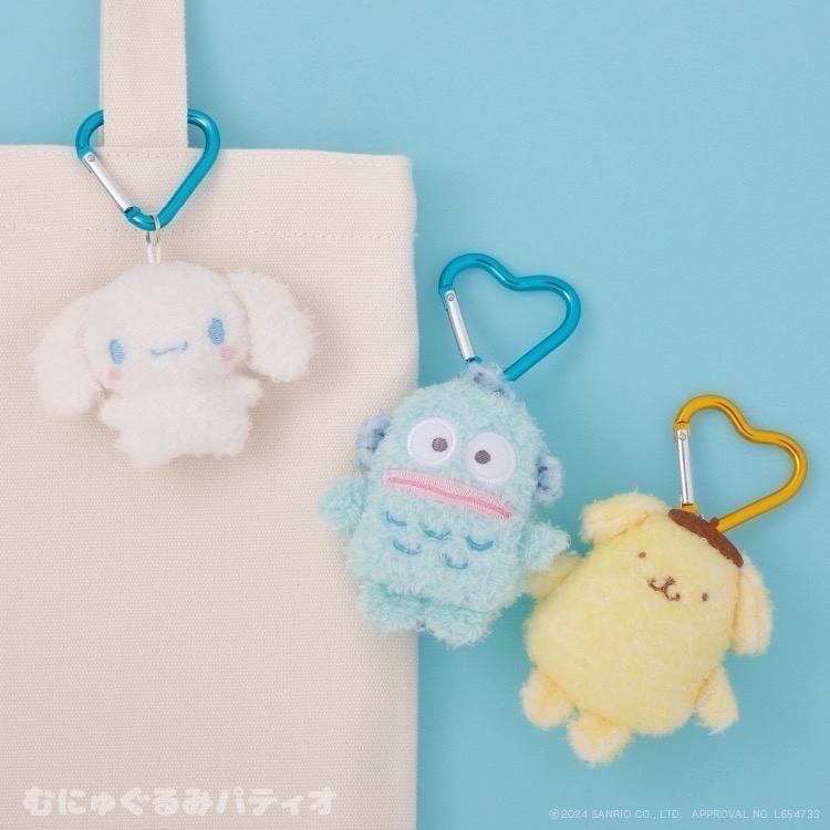 現貨 三麗鷗 毛茸茸愛心釦 吊飾娃娃-細節圖4