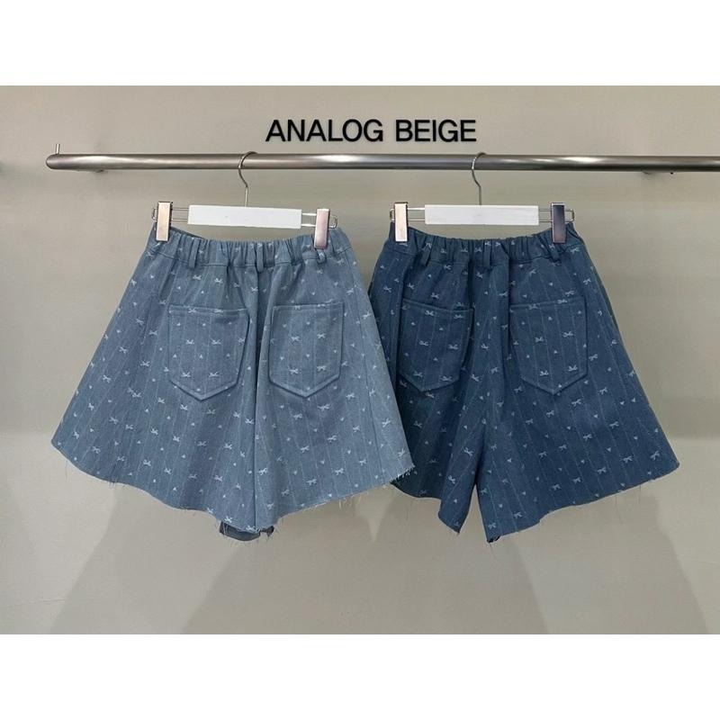 Ðöðöħö正韓製 兩色 愛心蝴蝶結後鬆緊牛仔短褲 修身設計 百搭單品-細節圖9