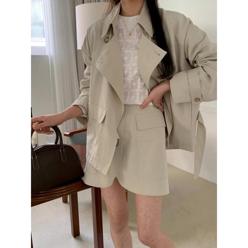 Ðöðöħö 正韓製 兩色 雙扣口袋綁腰短版風衣外套 寬鬆版型 百搭單品-細節圖4