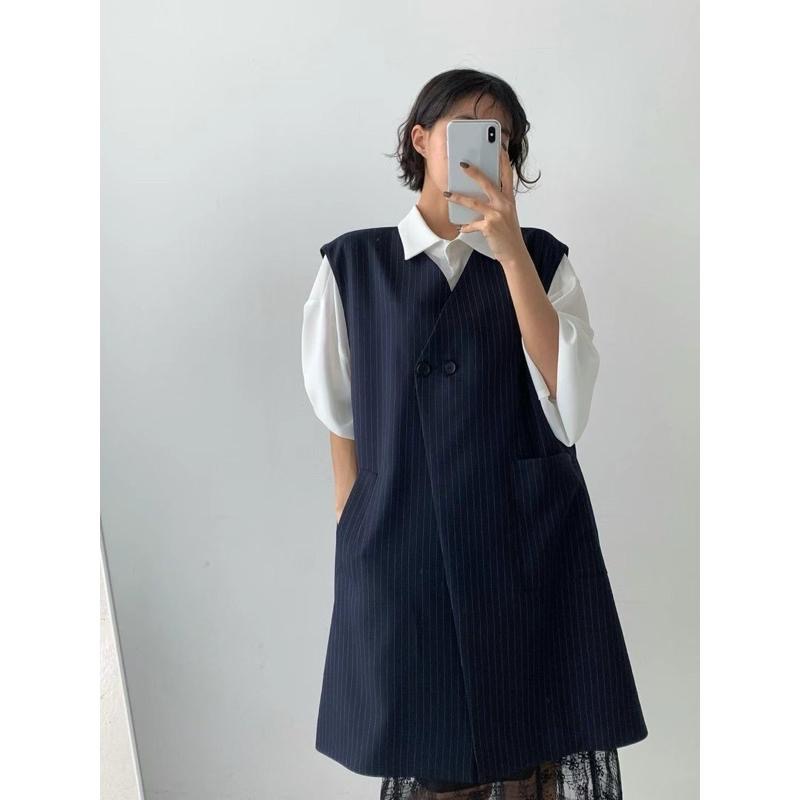 Ðöðöħö正韓製 兩色 條紋雙扣寬鬆背心 職場穿搭 必備單品-細節圖3