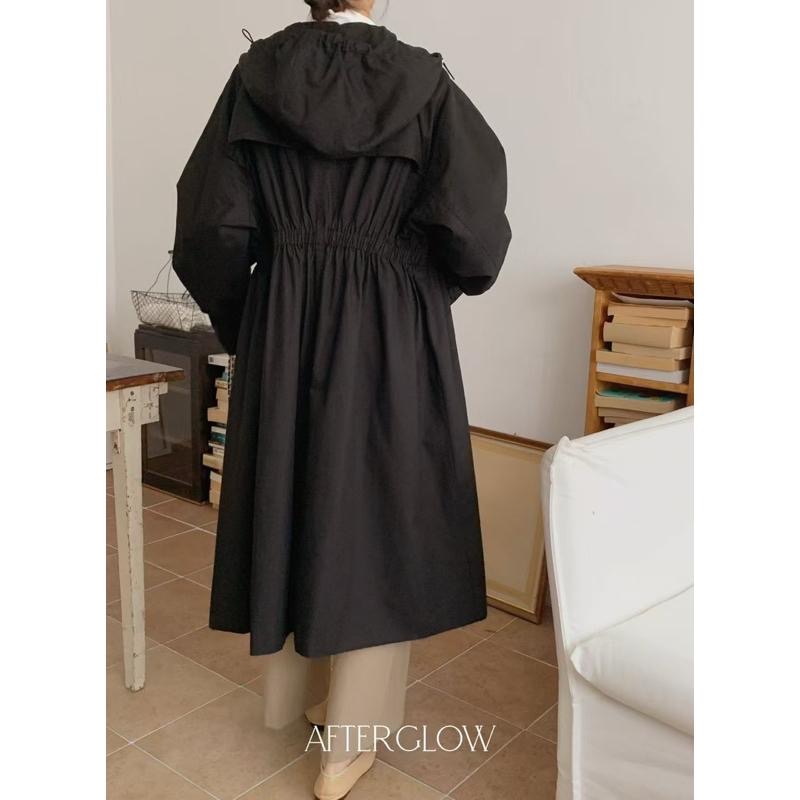 Ðöðöħö 正韓製 兩色 天絲褶皺抽繩長版連帽外套 寬鬆版型 修身設計 百搭單品-細節圖8