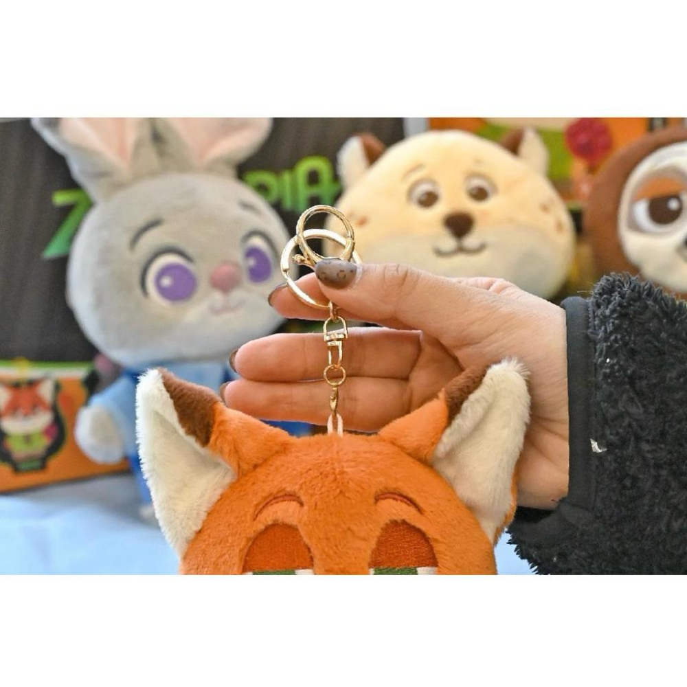 台灣現貨正版授權(15cm)迪士尼動物方城市盲盒 khtoy動物方城市站姿系列茱蒂 @ 尼克 閃電 豹警官-細節圖3