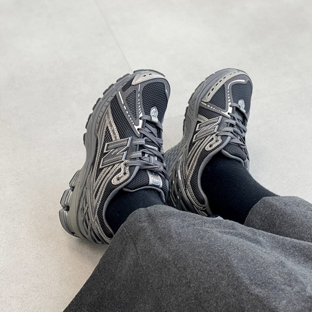 全新正版 New Balance NB 1906R  復古  黑武士 男女同款 休閒跑步鞋 復古風 百搭 M1906RE-細節圖3