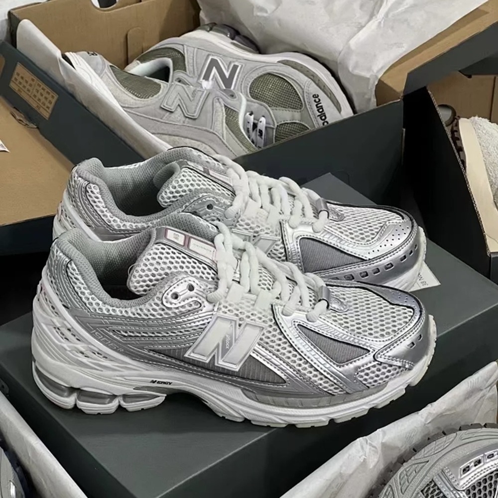 全新正版 New Balance NB 1906R 千禧風 復古  白銀 男女款 慢跑鞋 泫雅同款 M1906RCB-細節圖5