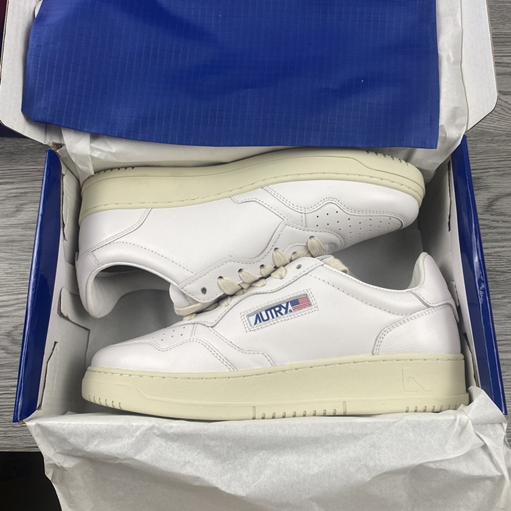 美國正版 Autry 小白鞋 復古皮革 板鞋 男女通用 mone同款 運動鞋 羊皮 黑白熊貓 米白 AULM-LL15-細節圖6