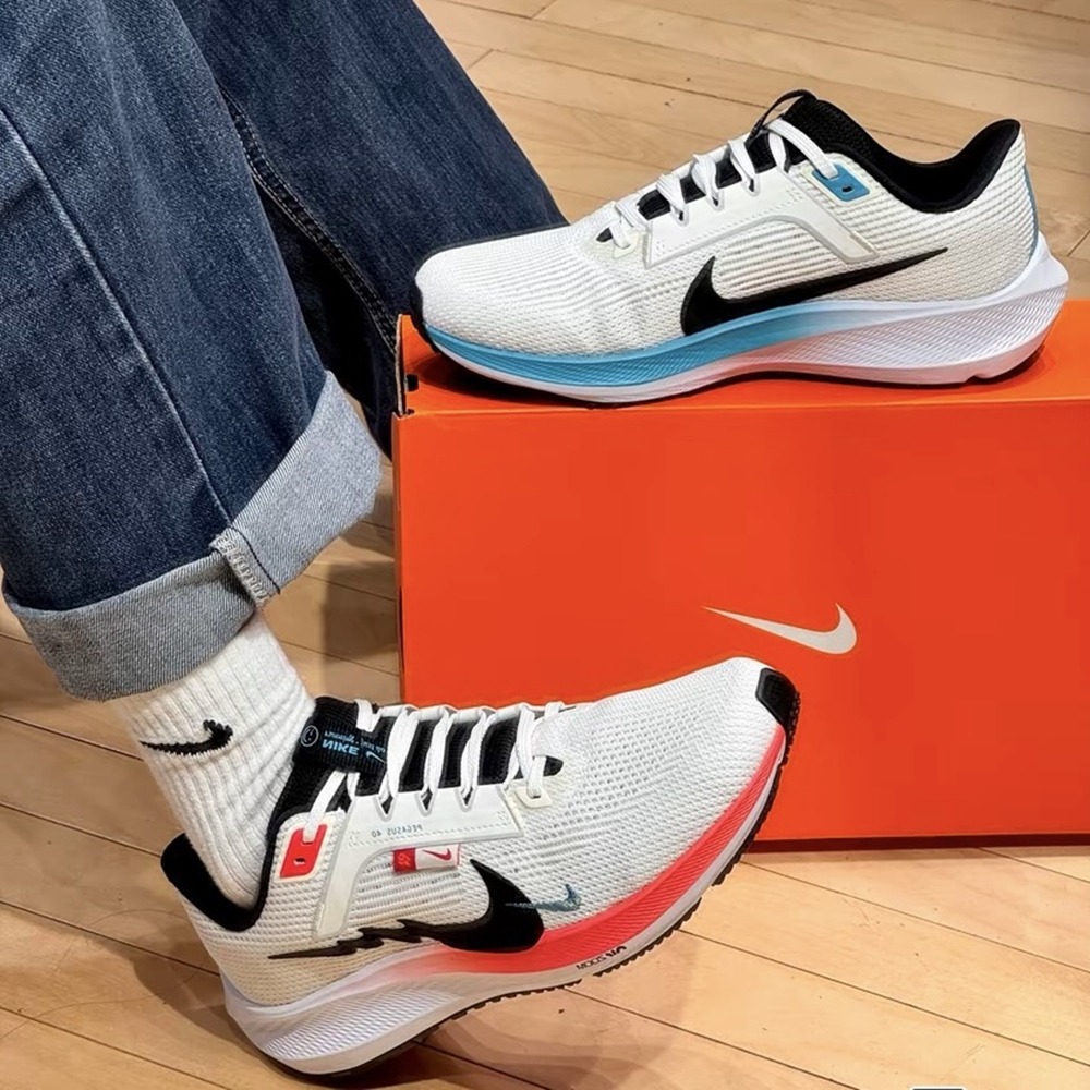 正版 Nike Air Zoom Pegasus 40 龍年限定 小飛馬 馬拉松 競速跑鞋男女通用 FZ5055-101-細節圖2