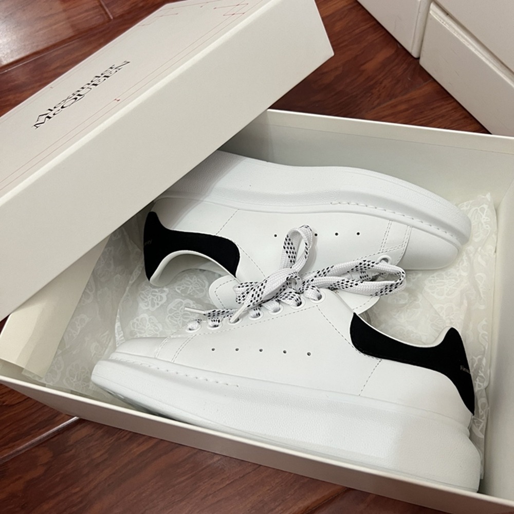 正版 Alexander McQUEEN mcq 小白鞋 增高鞋 黑絨尾 厚底鞋 休閒  麥昆 板鞋  百搭553770-細節圖7