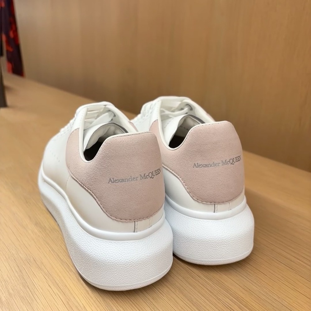 正版 Alexander McQUEEN mcq 小白鞋 增高鞋 粉絨尾 厚底鞋 休閒  麥昆 板鞋  百搭553770-細節圖8