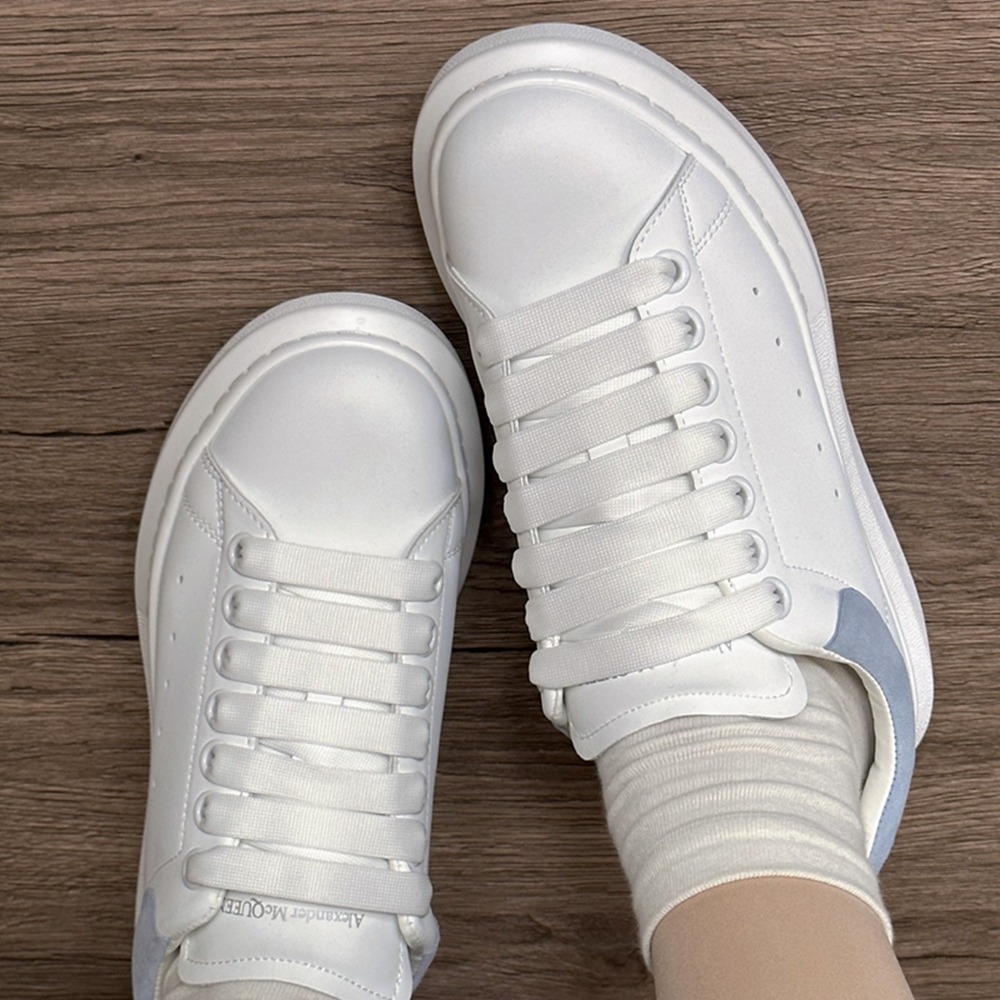 正版 Alexander McQUEEN mcq 小白鞋 增高鞋  霧霾藍絨尾 厚底鞋 休閒 麥昆 板鞋 百搭  麥坤-細節圖3