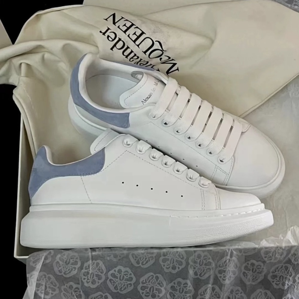 正版 Alexander McQUEEN mcq 小白鞋 增高鞋  霧霾藍絨尾 厚底鞋 休閒 麥昆 板鞋 百搭  麥坤-細節圖10