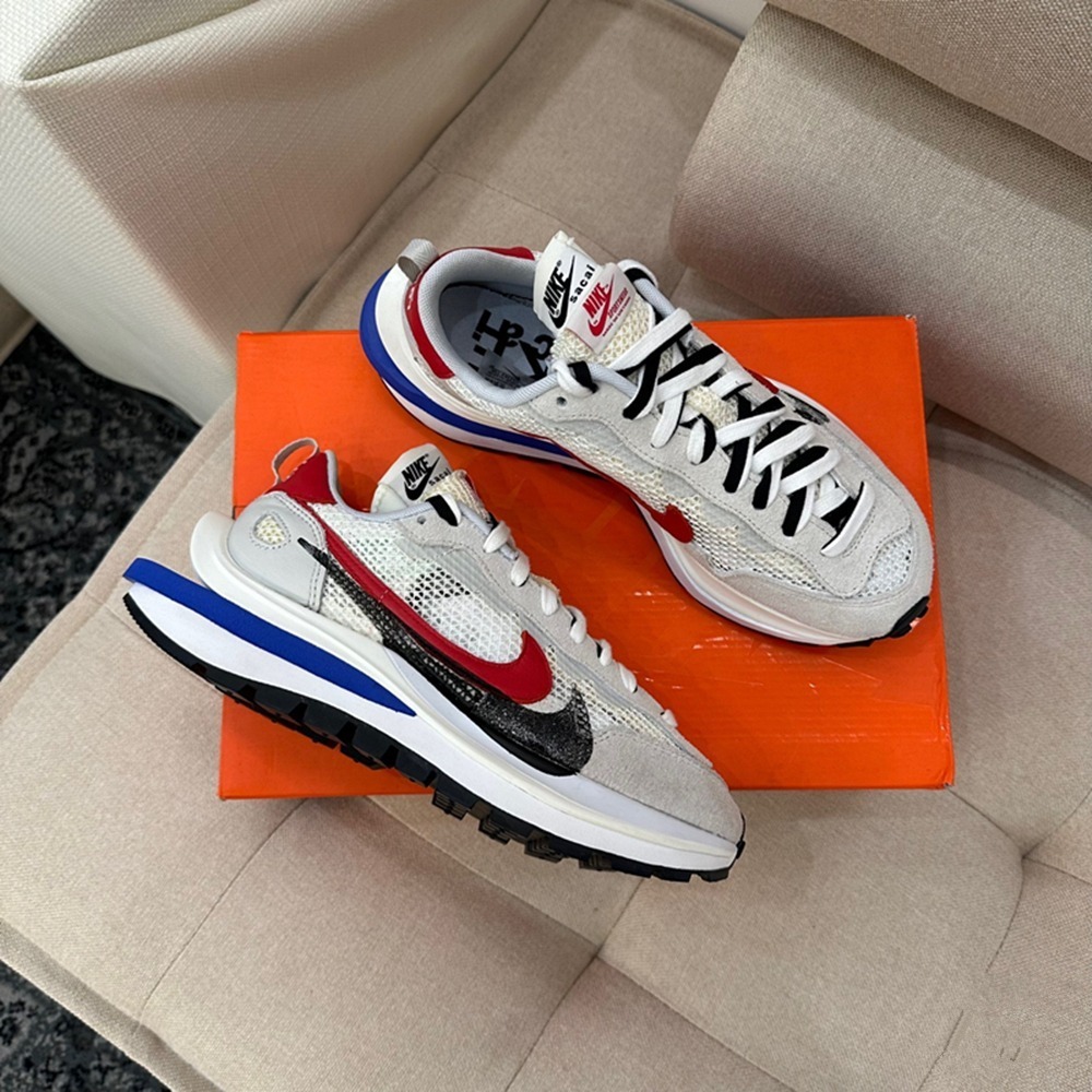 Sacai x  Nike VaporWaffle royal fuchsia 華夫 男女同款 黑白 紅白 老爹鞋 增高-細節圖9