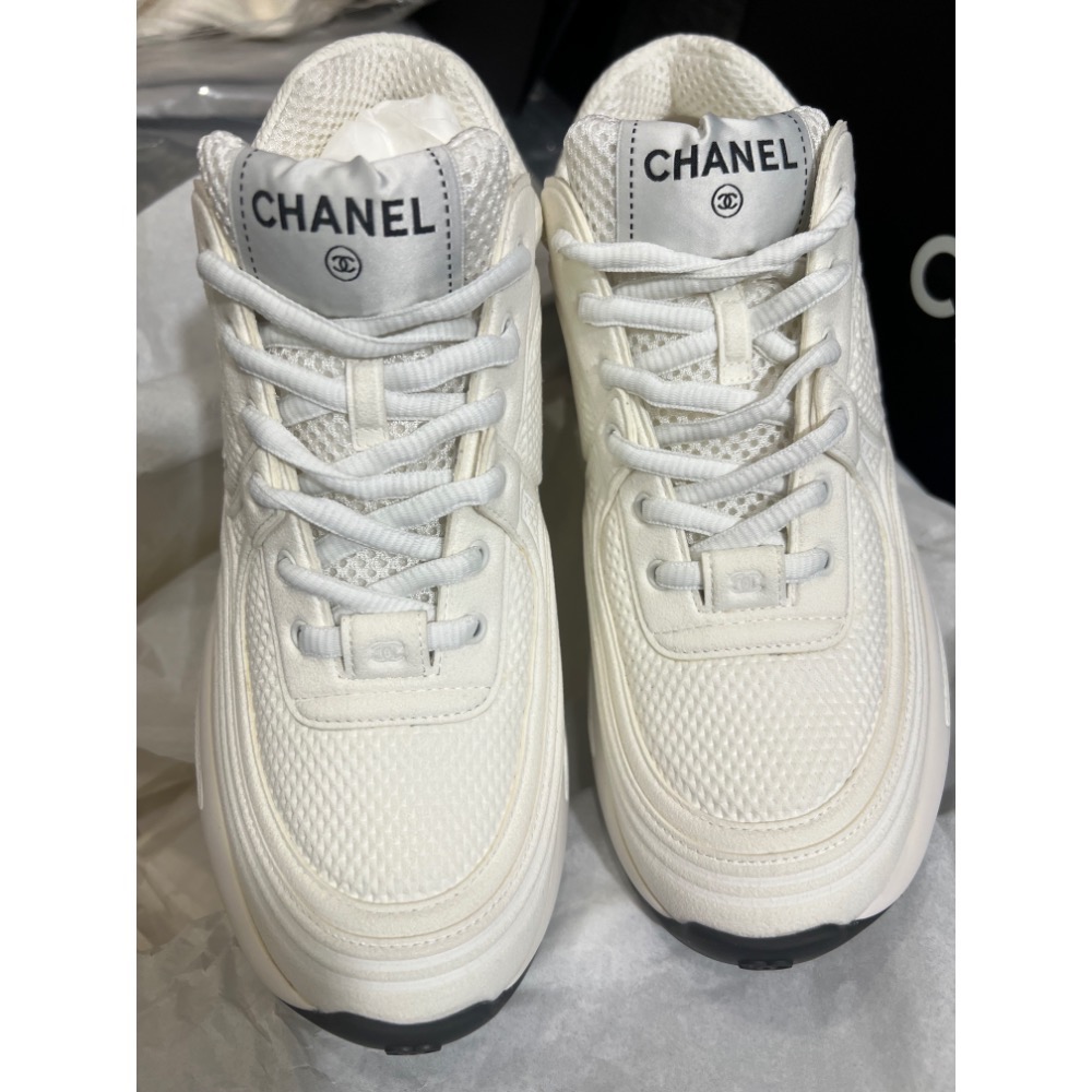 正品全新Chanel香奈兒 台灣專櫃購買 金銀角大王同款全白麂皮款鞋 37號-細節圖3