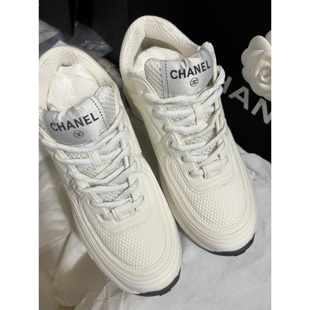 正品全新Chanel香奈兒 台灣專櫃購買 金銀角大王同款全白麂皮款鞋 37號-細節圖7