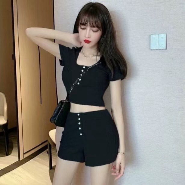 𝔾𝕚𝕣𝕝𖠋 ℙ•ℙ 【預購】休閒感辣妹-休閒排扣短褲套裝-規格圖4