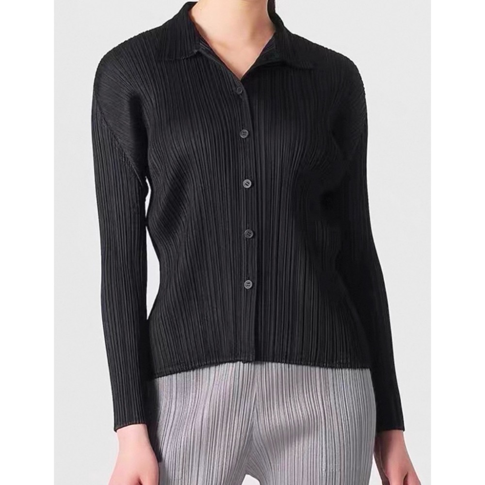 ［我愛皺摺名店］春秋著 KK直條紋皺摺 黑色 淺燕麥色 襯衫-細節圖3