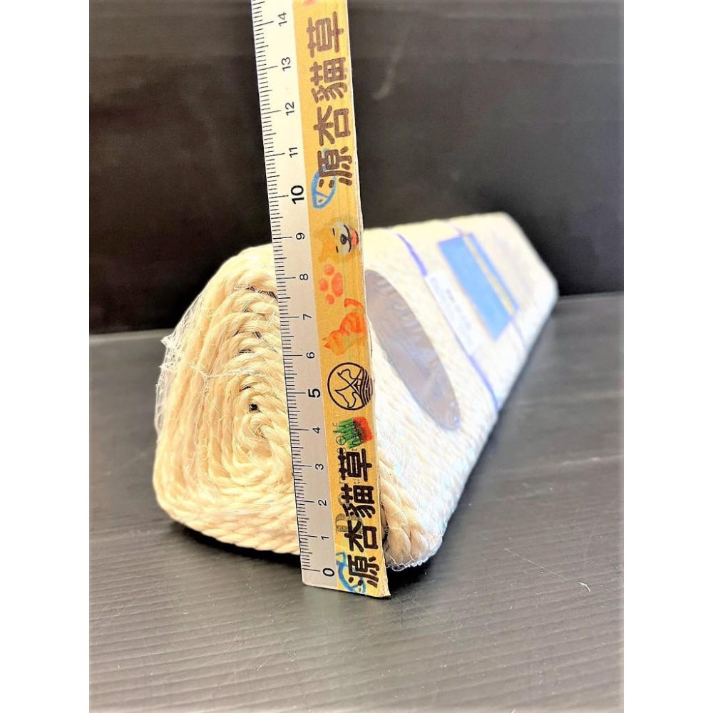 🍀小福袋🍀三角柱型 貓抓板 (三角柱43X10 cm/個) / (可掛、繩可平放) 貓抓板 磨甲板 麻繩-細節圖2