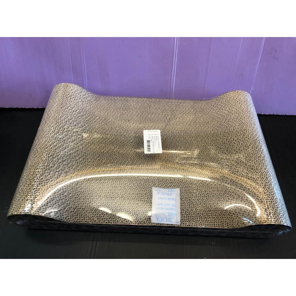 🎀小福袋🎀帕米爾【貓咪 M 型瓦楞抓板 】S 型瓦楞抓板 /平板瓦楞抓板/沙發瓦楞抓板(大)-細節圖2