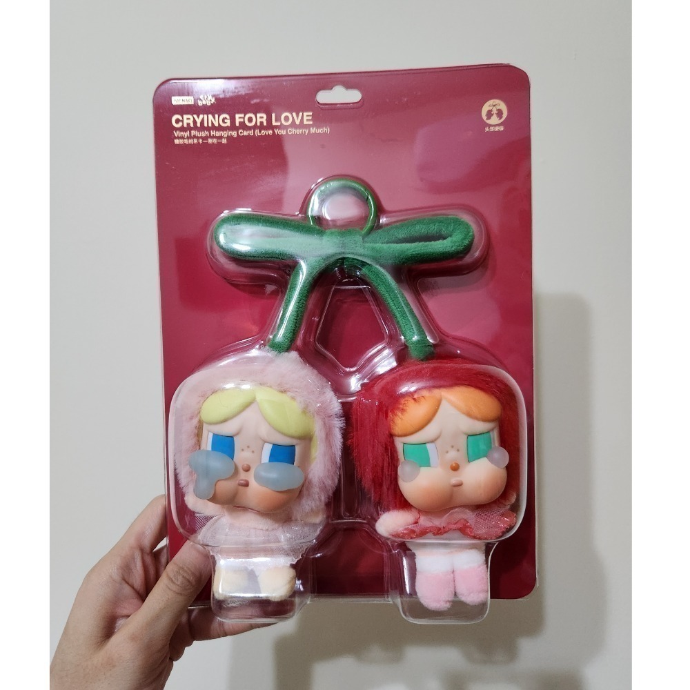 （現貨）泡泡瑪特Crybaby全新哭熊耳機包／Crybaby哭花耳機包／Crybaby櫻桃吊卡-細節圖3