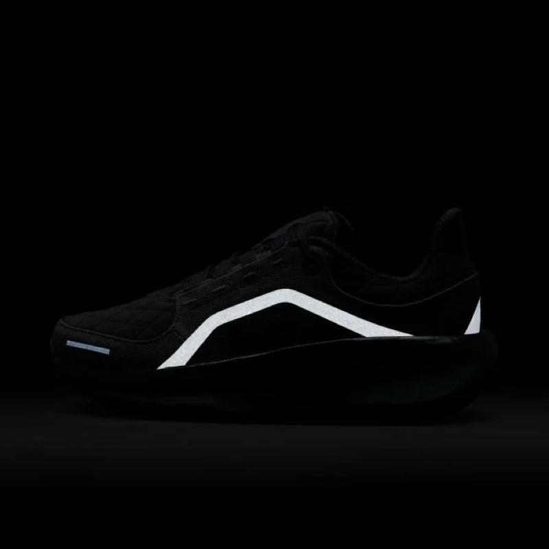 【EDI＇S】US13 US14 大尺碼 NIKE WINFLO 11 GORE-TEX 防水 氣墊 黑魂 全黑 慢跑鞋-細節圖9