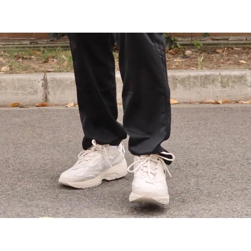 ADIDAS 全黑色 SPIRITAIN 2000 完全防水 GORE-TEX 耐磨 回彈 慢跑鞋 運動鞋 越野鞋 戶外-細節圖5