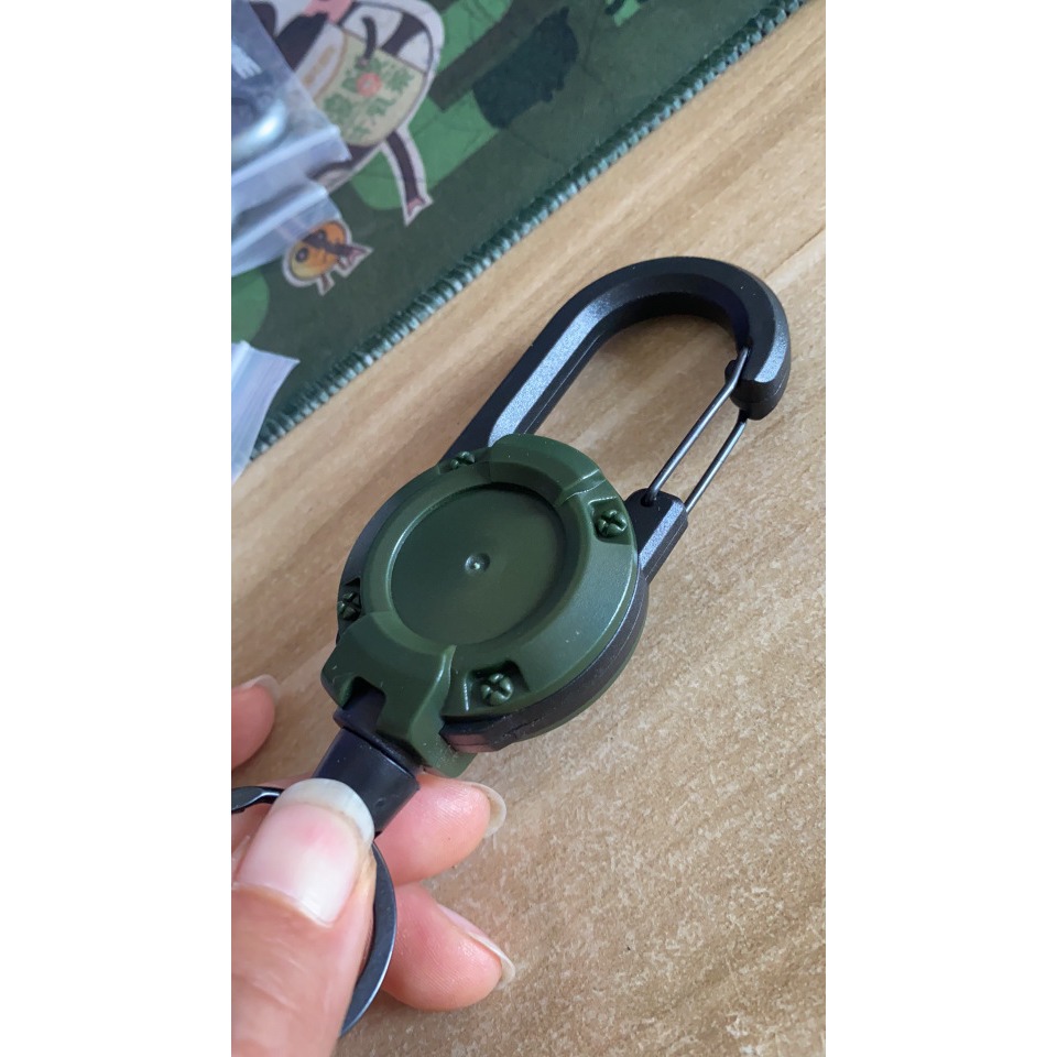 <很愛賣> 伸縮扣環 （台灣現貨）高回彈可伸縮 防丟失易拉扣 多功能登山扣 鑰匙圈 鑰匙扣 萬用扣 伸縮扣 掛勾 吊扣-細節圖2