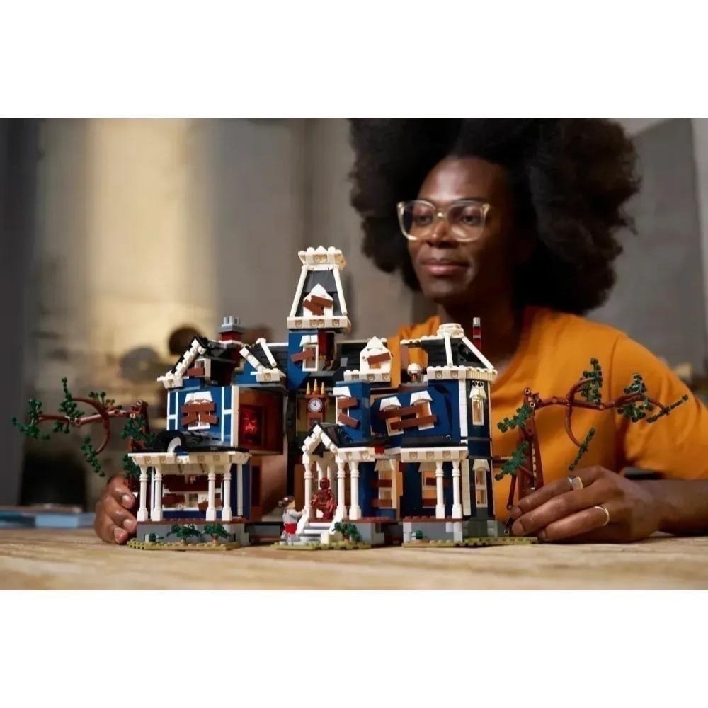 [樂享積木][可刷卡] LEGO 11370 怪奇物語：克里爾家 The Creel House 草皮屋 ICONS系列-細節圖8