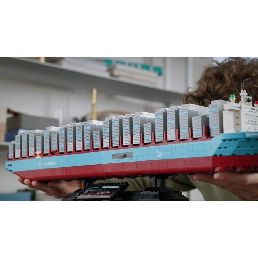 [樂享積木] LEGO 40955 馬士基雙燃料貨櫃船-細節圖3