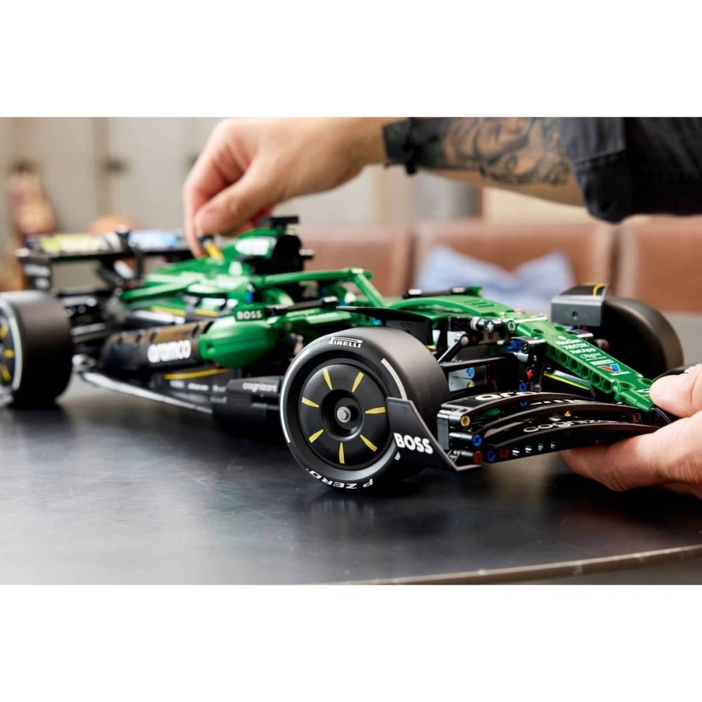 [樂享積木][可刷卡] LEGO 42240 奧斯頓 馬丁 Aramco AMR25 F1® 賽車 科技系列-細節圖9